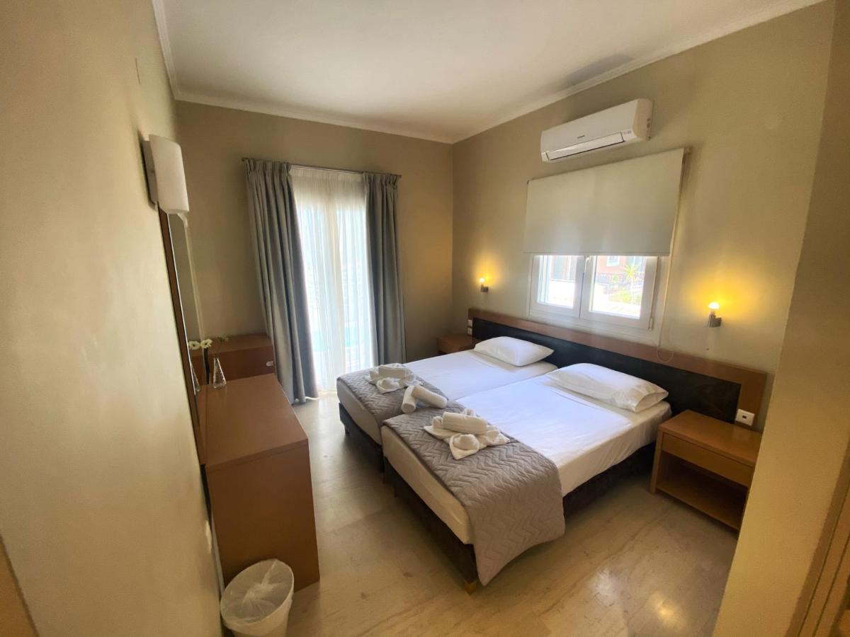 Cosmos Hotel Vasiliki  Ngoại thất bức ảnh