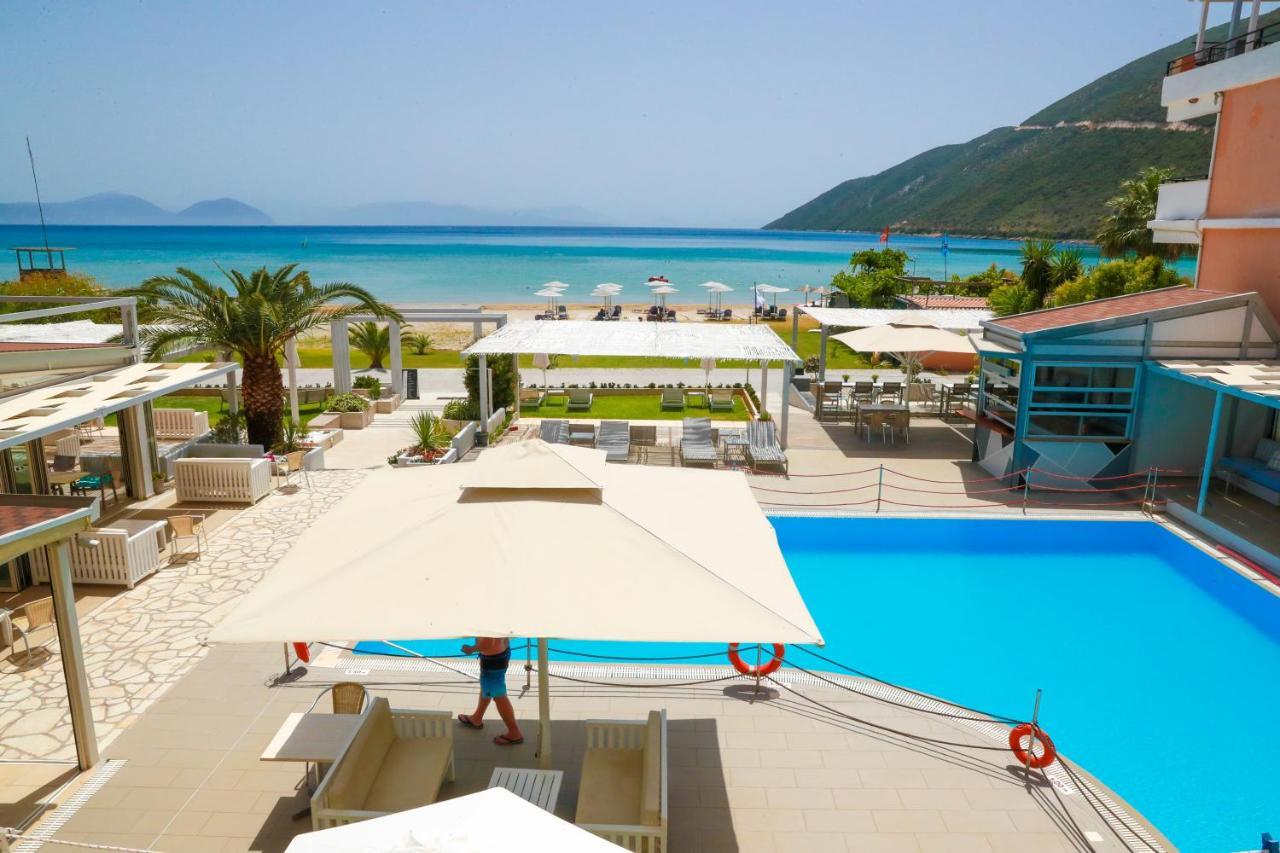 Cosmos Hotel Vasiliki  Ngoại thất bức ảnh
