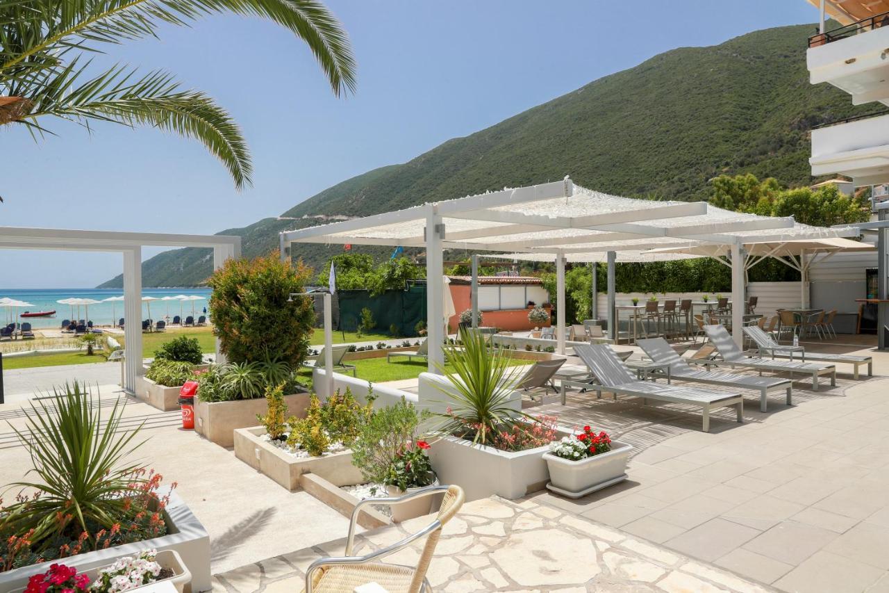 Cosmos Hotel Vasiliki  Ngoại thất bức ảnh