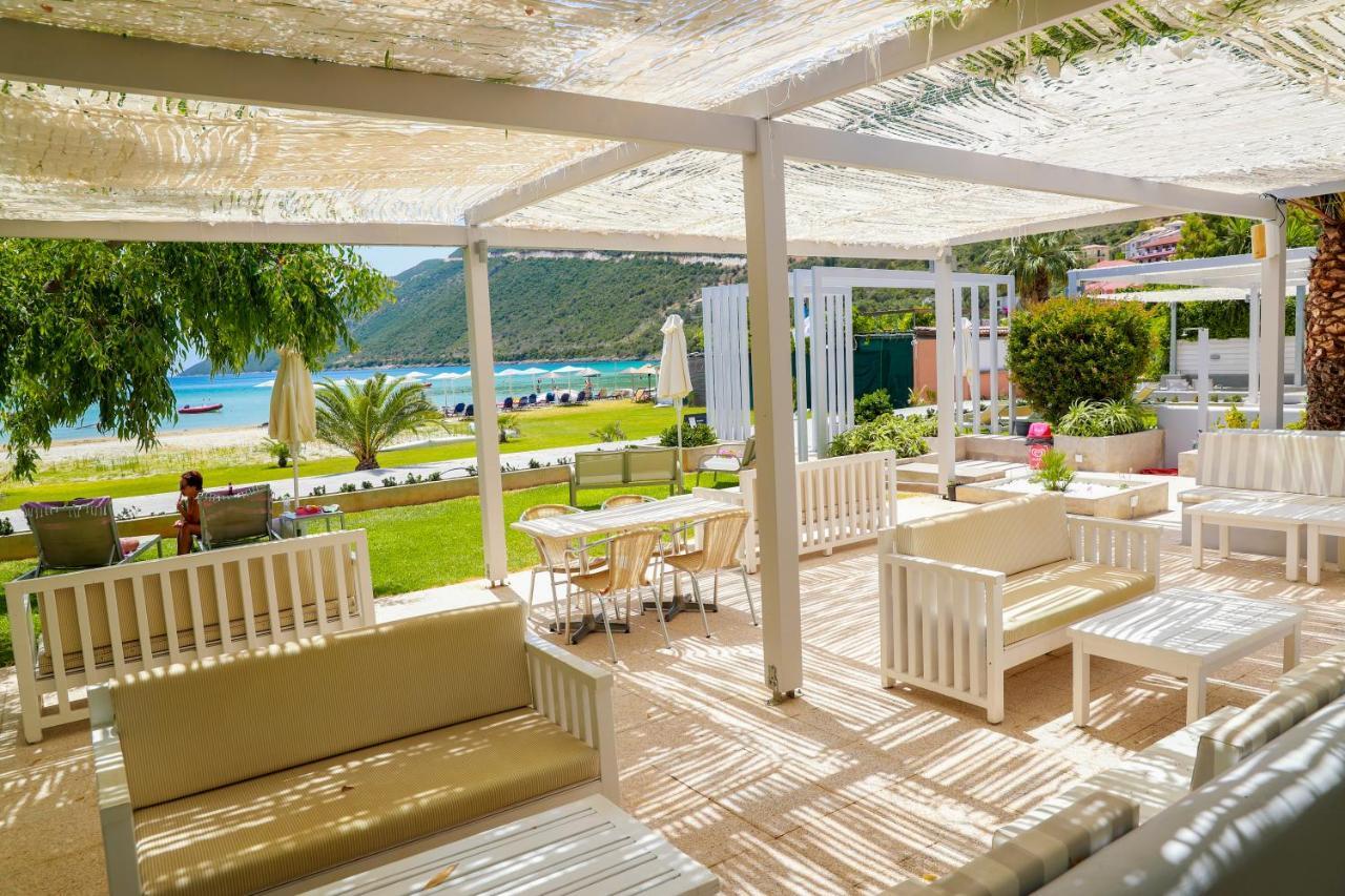 Cosmos Hotel Vasiliki  Ngoại thất bức ảnh