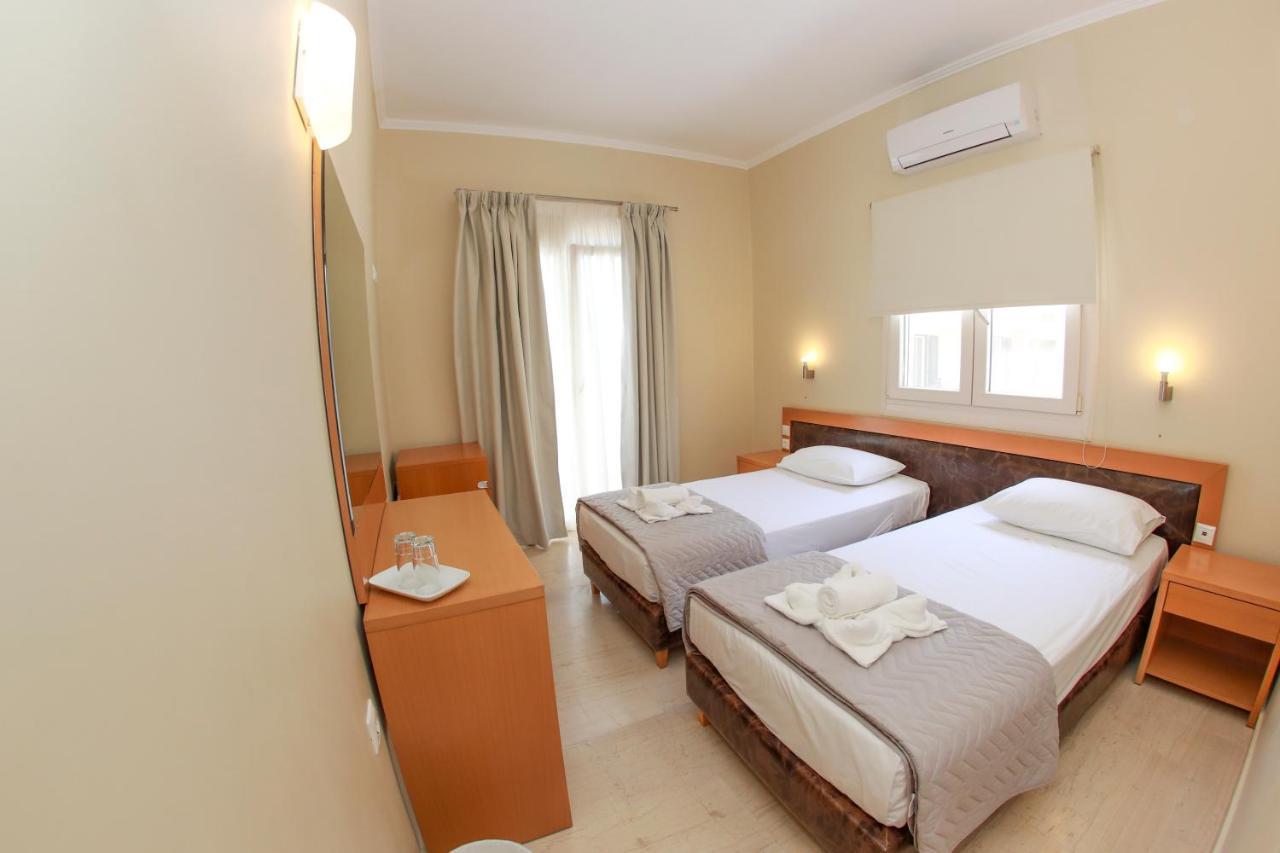 Cosmos Hotel Vasiliki  Ngoại thất bức ảnh
