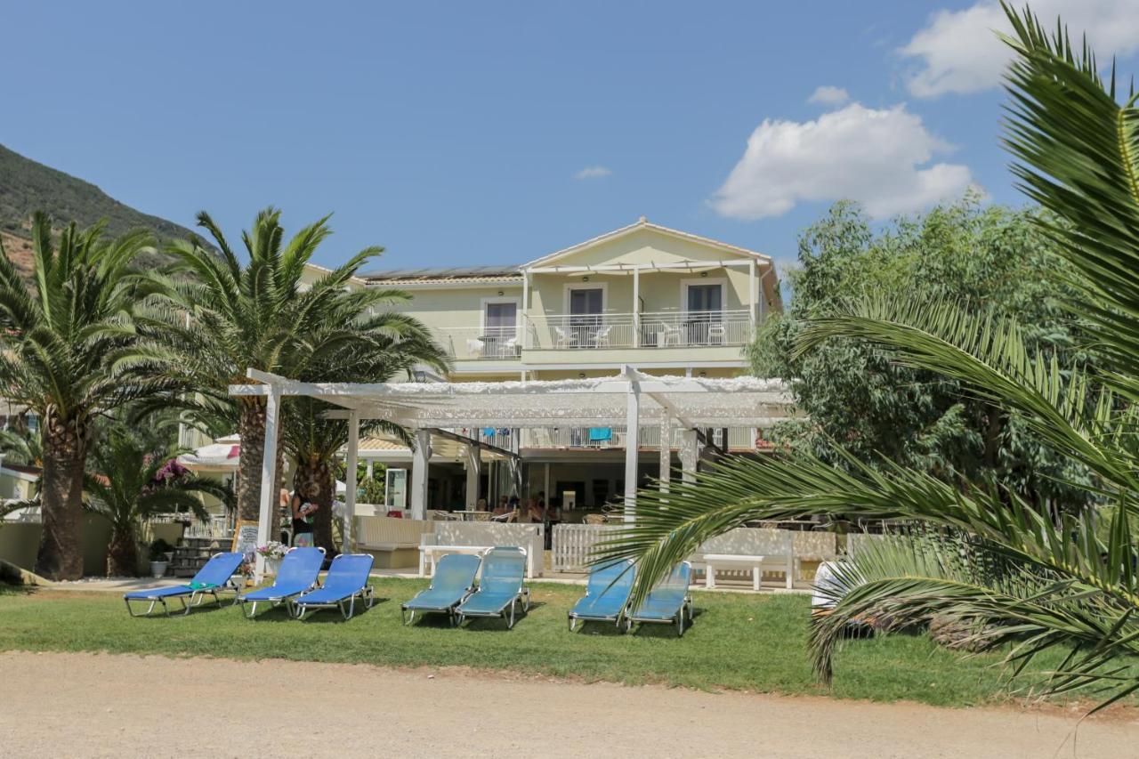 Cosmos Hotel Vasiliki  Ngoại thất bức ảnh
