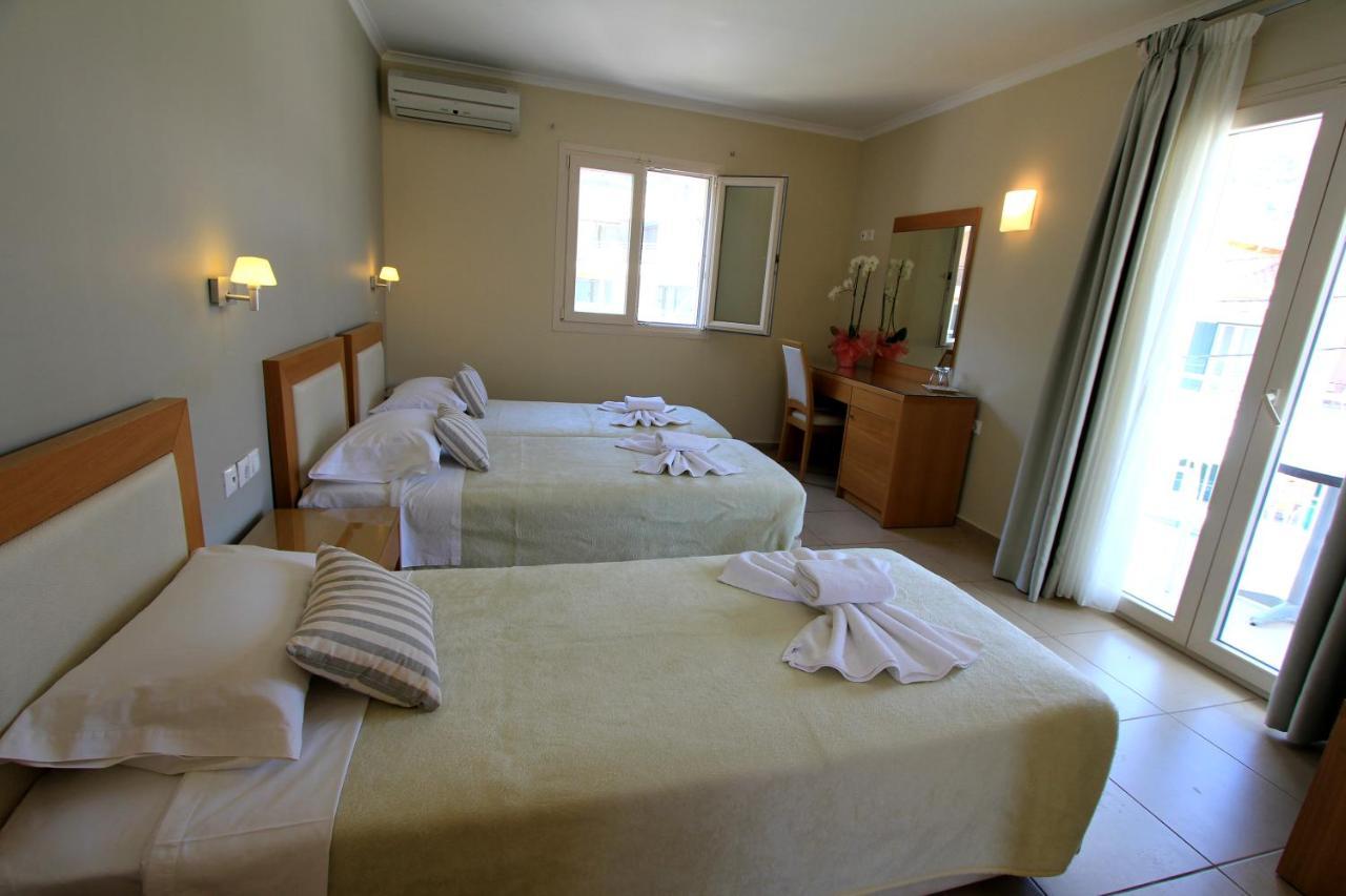 Cosmos Hotel Vasiliki  Ngoại thất bức ảnh