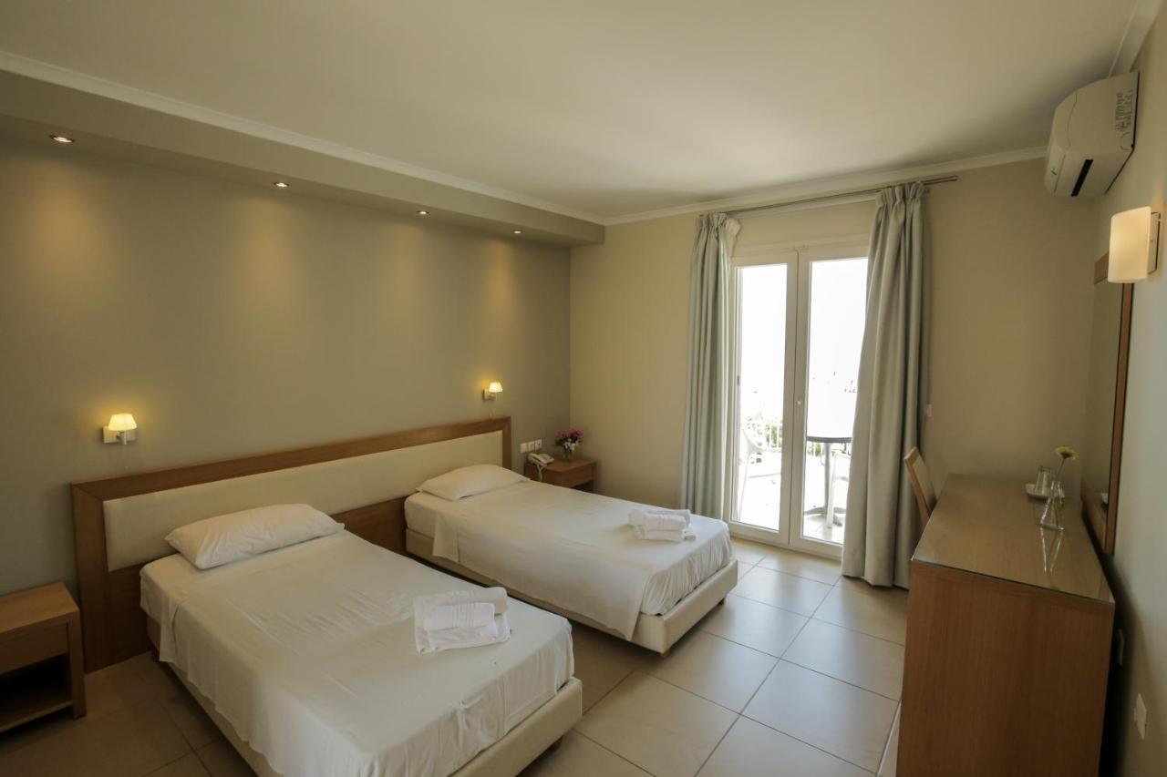 Cosmos Hotel Vasiliki  Ngoại thất bức ảnh
