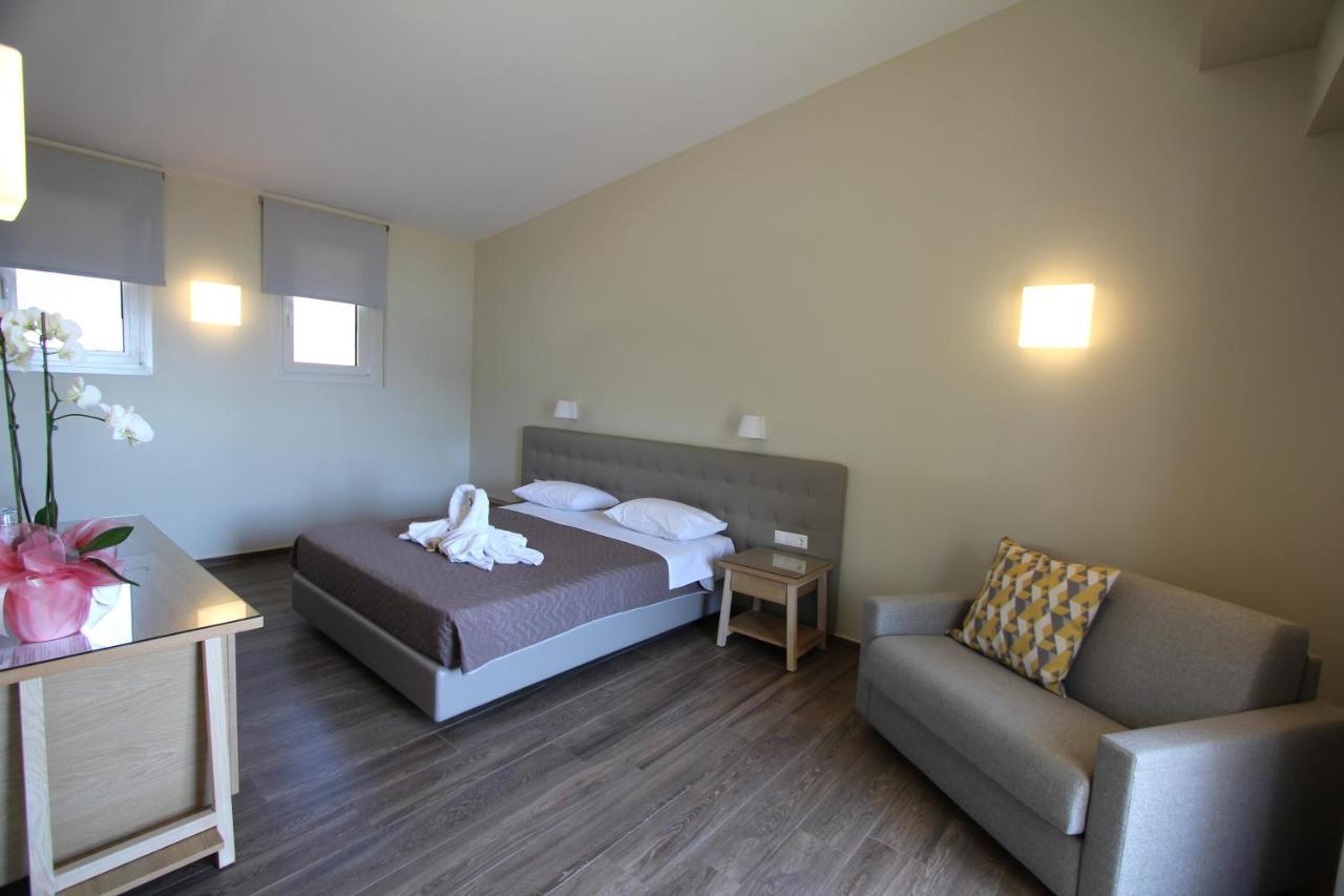 Cosmos Hotel Vasiliki  Ngoại thất bức ảnh